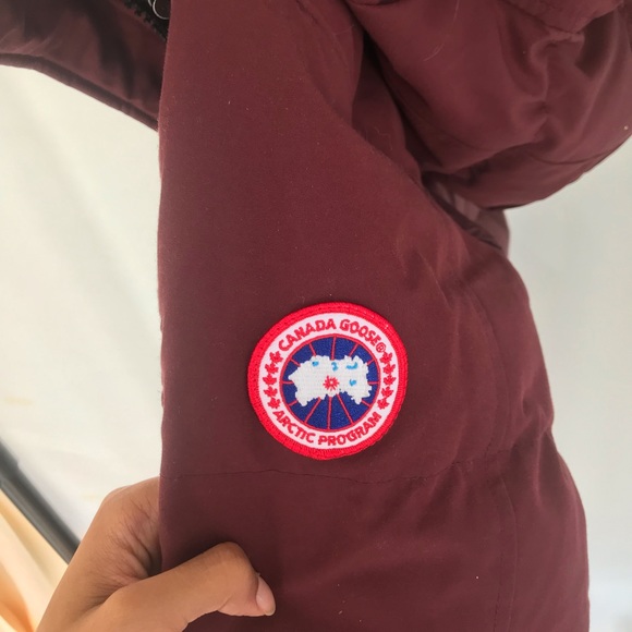 CANADA GOOSE ROWLEY PARKA - Picture 5 of 6